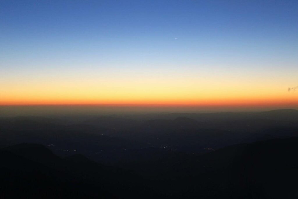 Panorama mattutino al Corno alle Scale